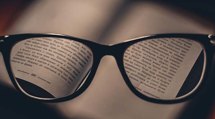 Szkła korekcyjne – czynnik estetyczny przy wyborze okularów