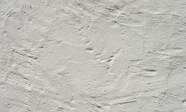 Dlaczego mam szorstkie pięty?