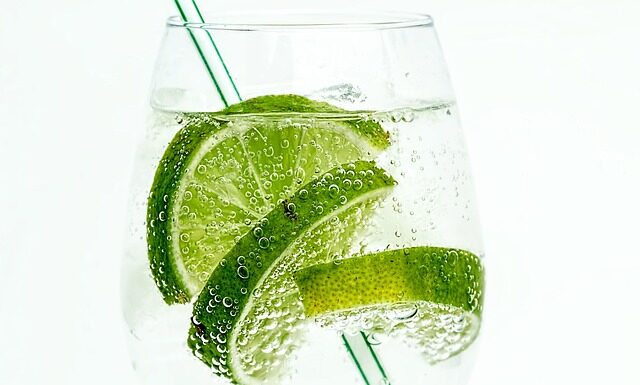 Jak działa cytryna na pięty?