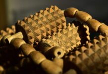 Co jest lepsze do masażu twarzy? Co jest lepsze do masażu twarzy?