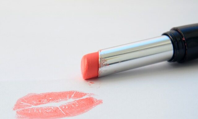 Jaka jest najlepsza pomada do brwi?