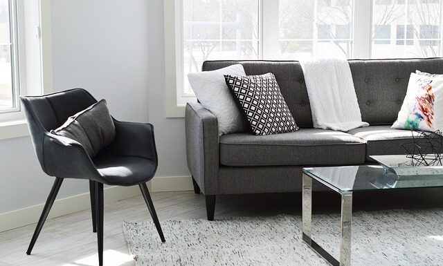 Co jest potrzebne do wyposażenia salonu fryzjerskiego? Co jest potrzebne do wyposażenia salonu fryzjerskiego?