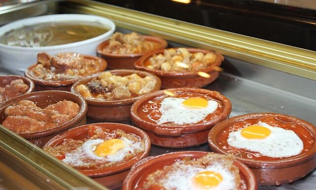 Jak wygląda modzele na stopach?